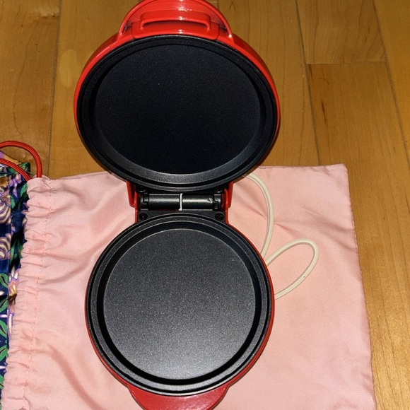 Nostalgia MyMini Griddle, 5 inch, Red - Picture 2 of 5